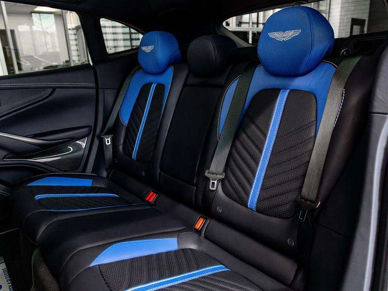 2023 Aston Martin DBX 4,000 cc 8 cyl thumb 25