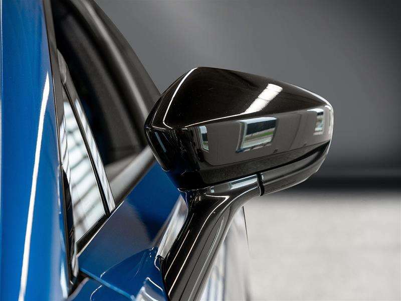 2023 Aston Martin DBX 4,000 cc 8 cyl thumb 50