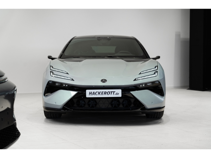 Lotus Emeya 600 Sport SE side cameras, 21'' spoke gloss black — photo 3
