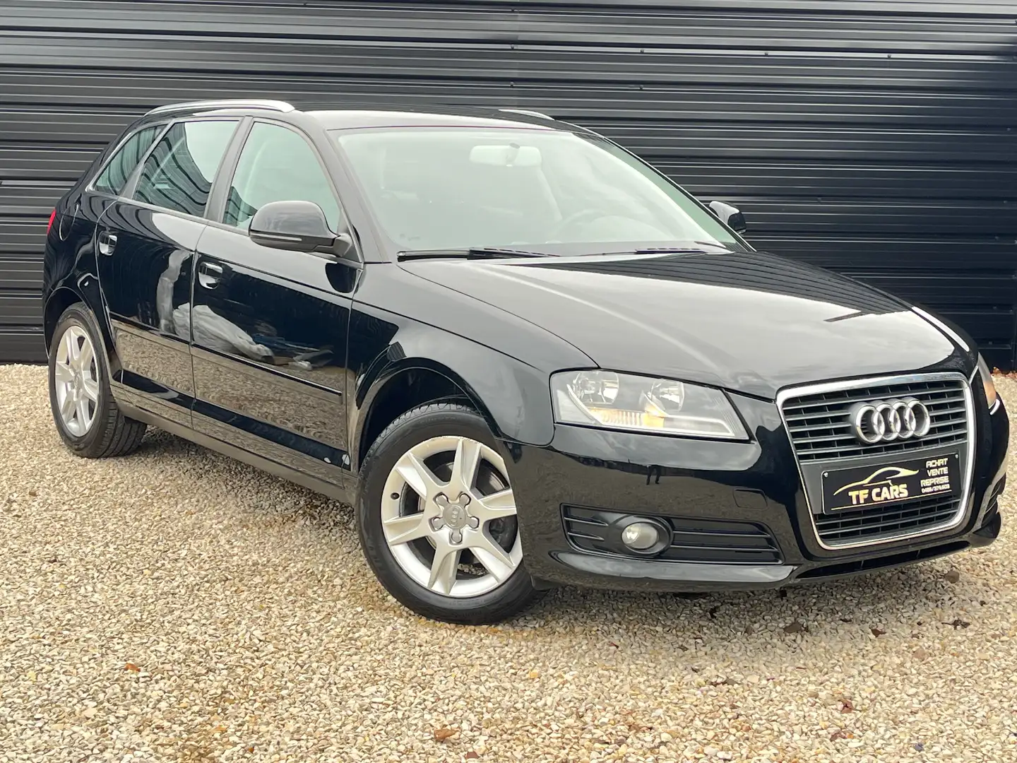Audi A3 A3 Sportback 1.4 TFSI Ambition  GARANTIE 12 MOIS Noir - 2