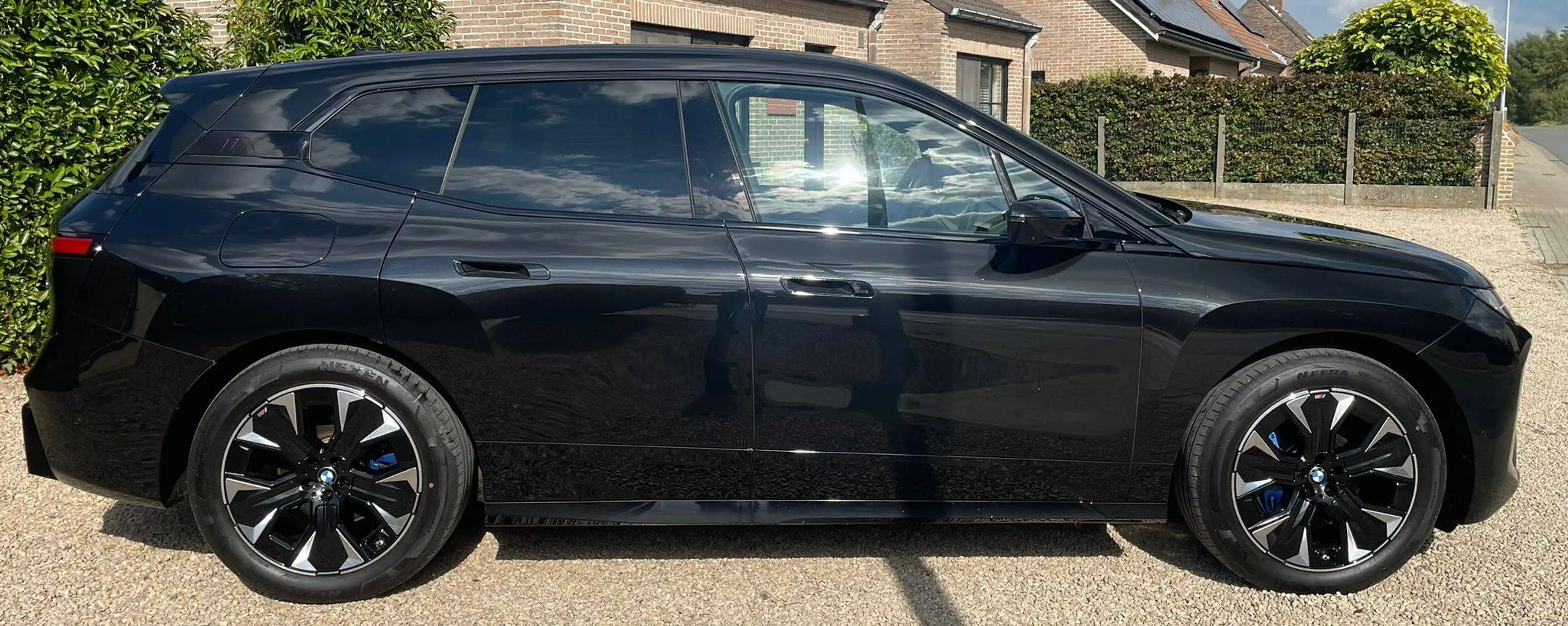 BMW iX iX 111.5 kWh xDrive60 M Sport — photo 3
