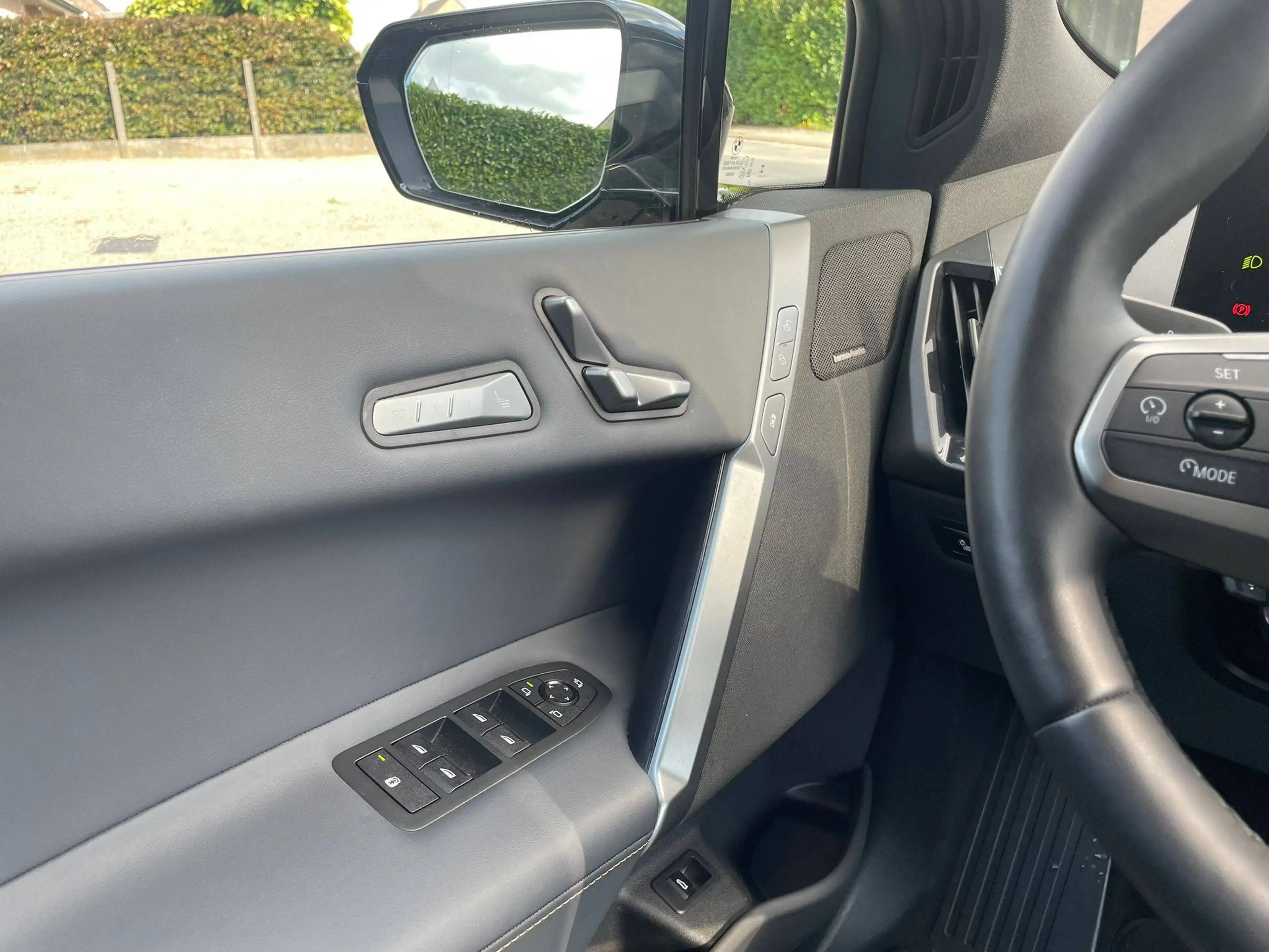 BMW iX iX 111.5 kWh xDrive60 M Sport — photo 14