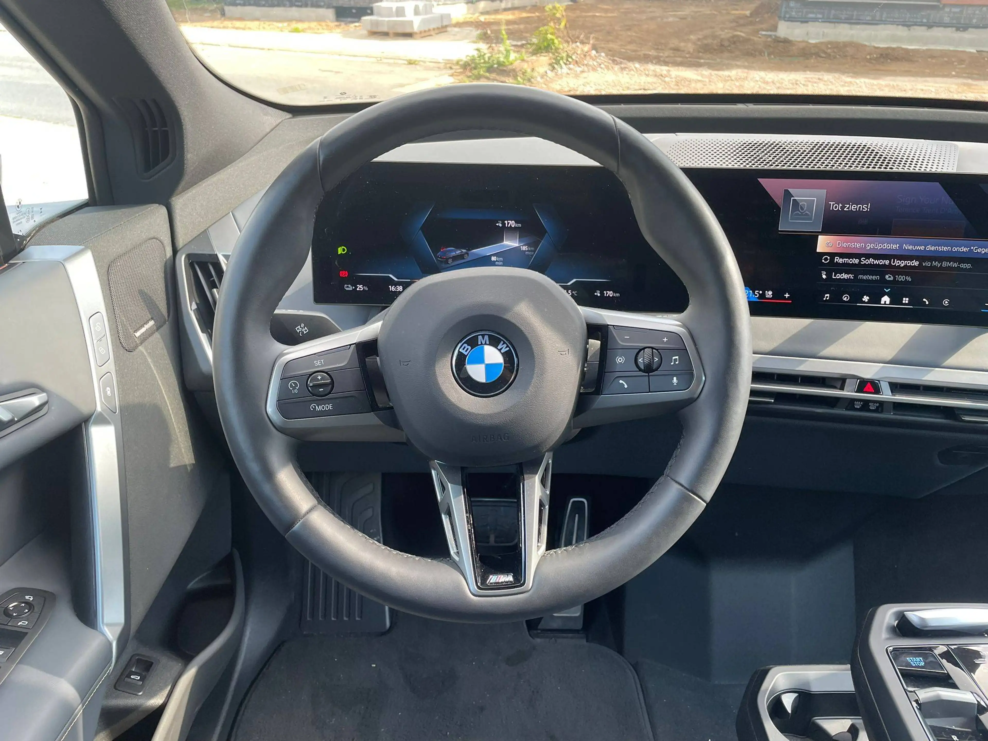 BMW iX iX 111.5 kWh xDrive60 M Sport — photo 12