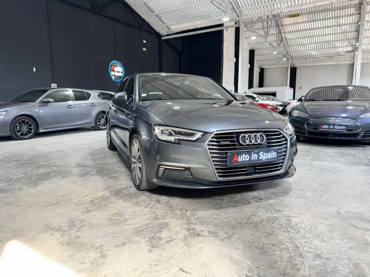 Audi A3 Sportback 1.4 TFSI e-tron Sport ed. S tronic Gris - 1