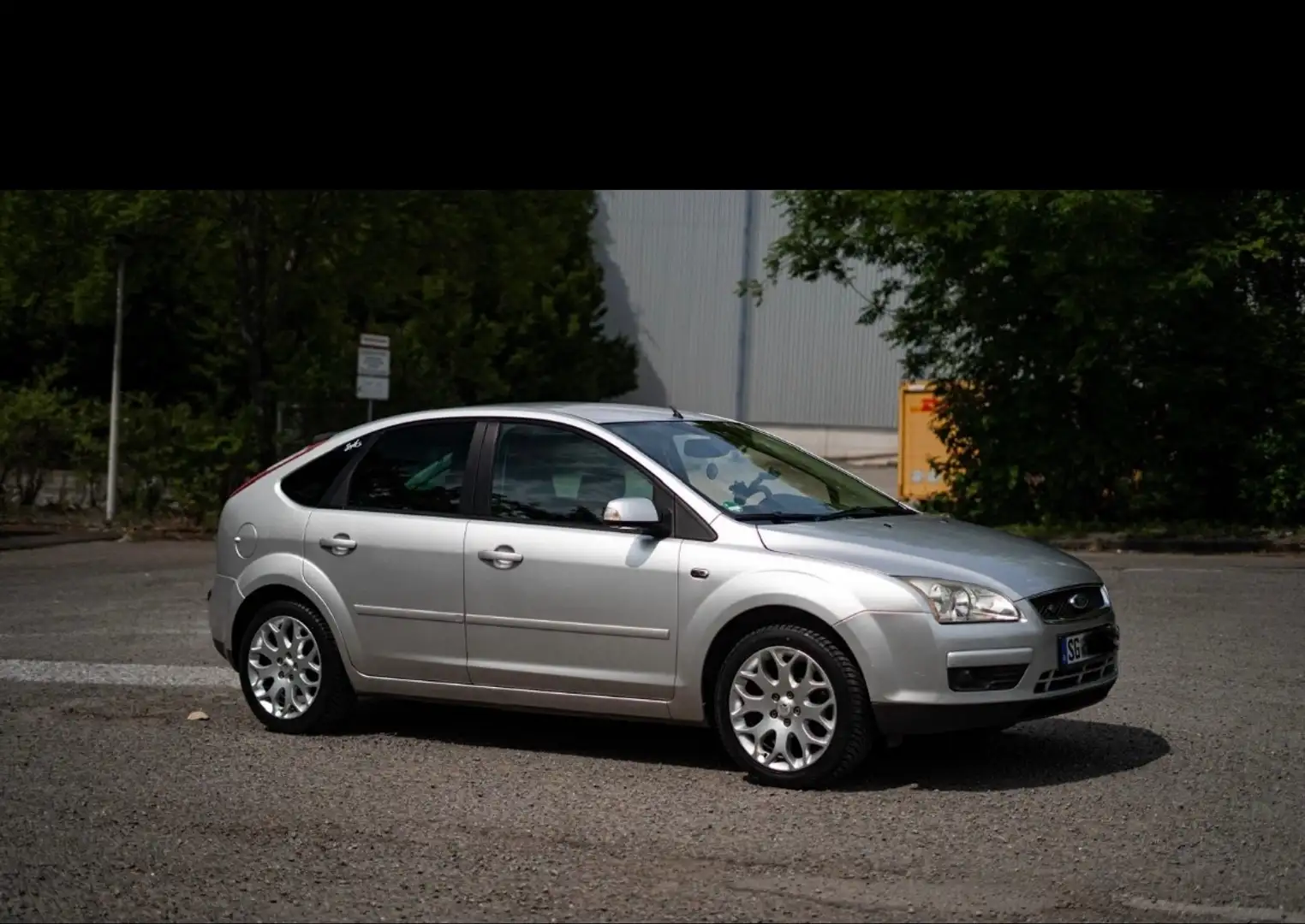 Ford Focus Focus Turnier 1.8 Fun Silber - 1