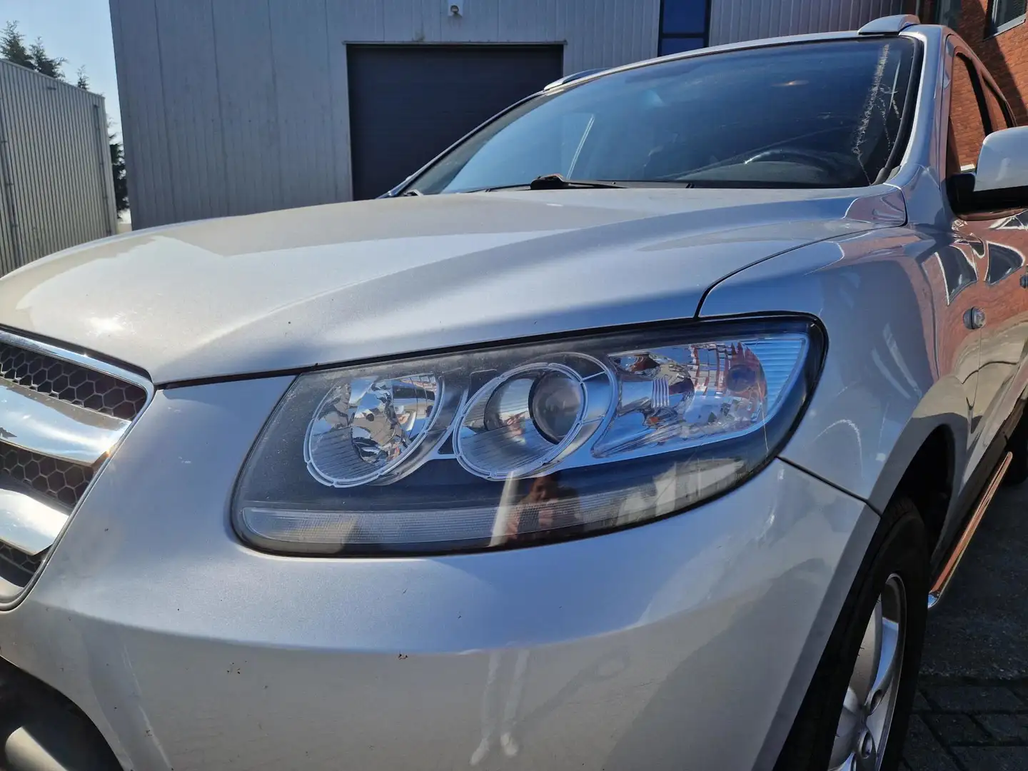 Hyundai SANTA FE 2.7i V6 Style 7 persoons *Meeneemprijs!* Grijs - 2