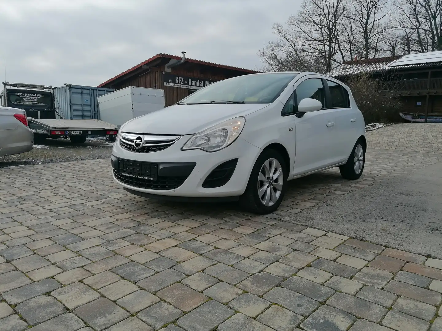 Opel Corsa Active / Klima / PDC / TÜV 02-2027 / 2 Hand Blanc - 2