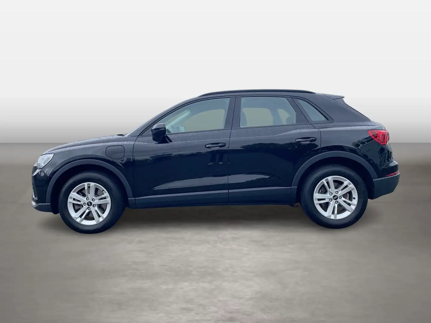 Audi Q3 45 TFSI e LED Navi plus PDC Sitzheizung Schwarz - 2