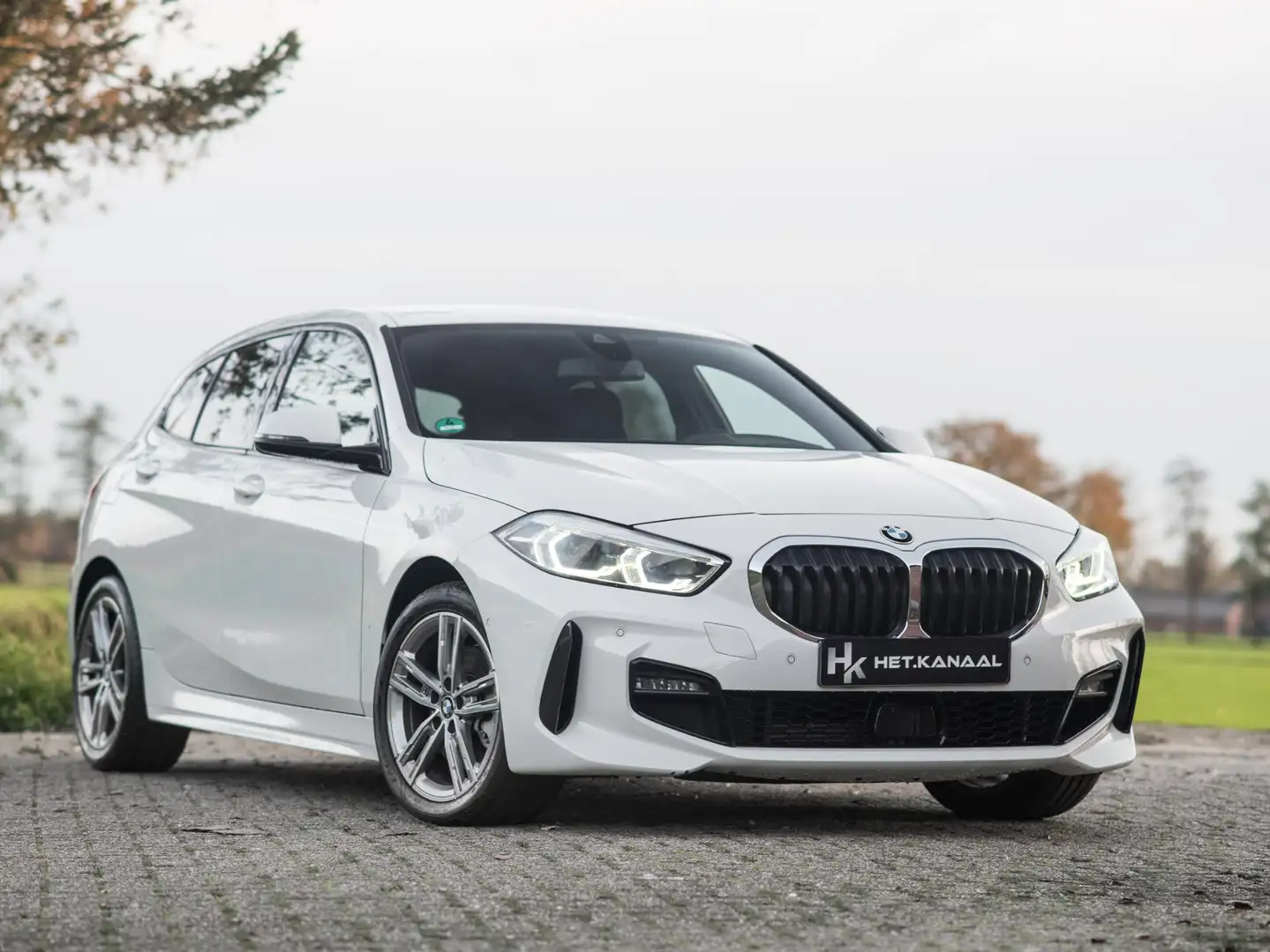 BMW 118 1-serie 118i High Executive M-Pakket Stoelv Cam Cr Wit - 1