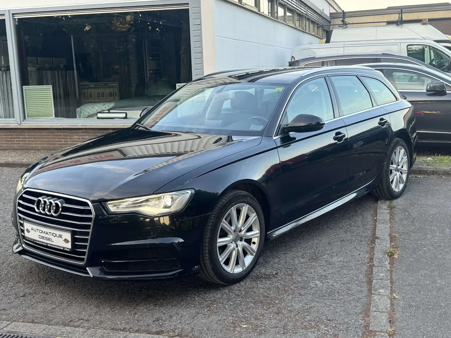 Audi A6 Avant 2.0 TDI  190ch. 1-prop.  automatique Bleu - 2