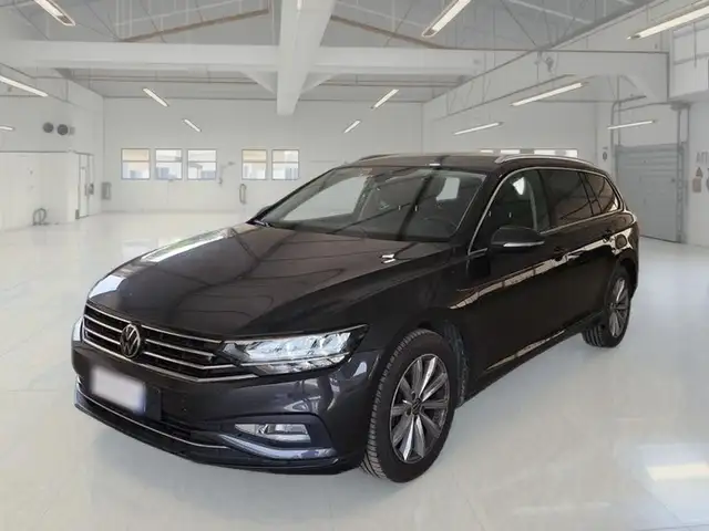 Volkswagen Passat Variant 2.0 TDI SCR EVO 110 KW BUSINESS DSG STATION WAGON