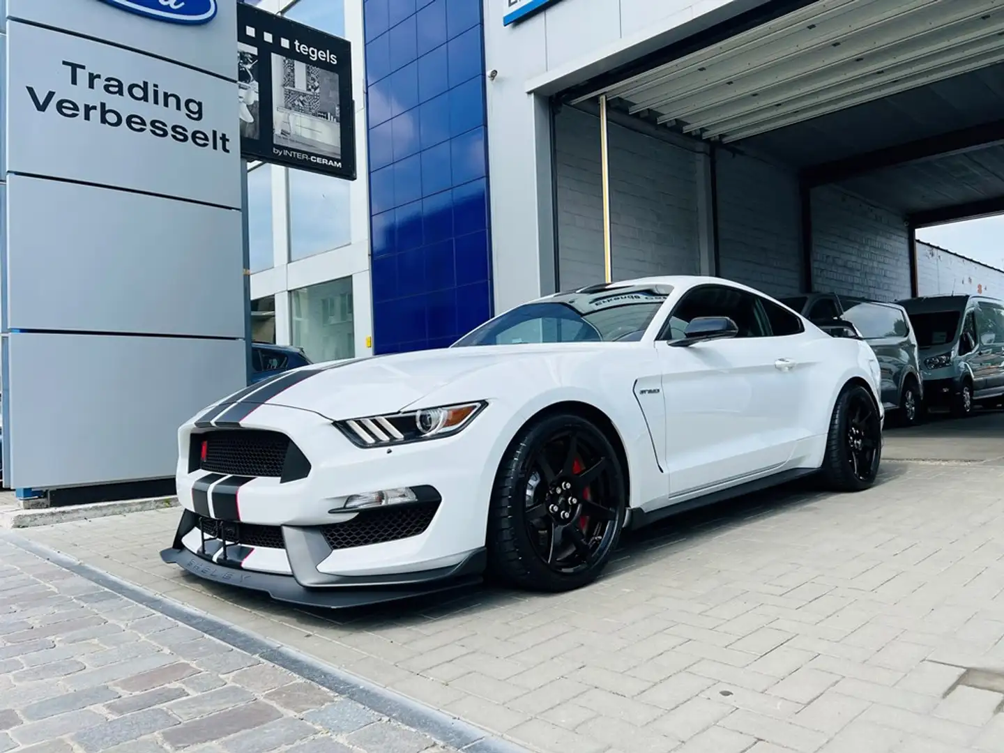 Ford Mustang 5.2i / Original Shelby gt350R / 1 of 702 Blanc - 1