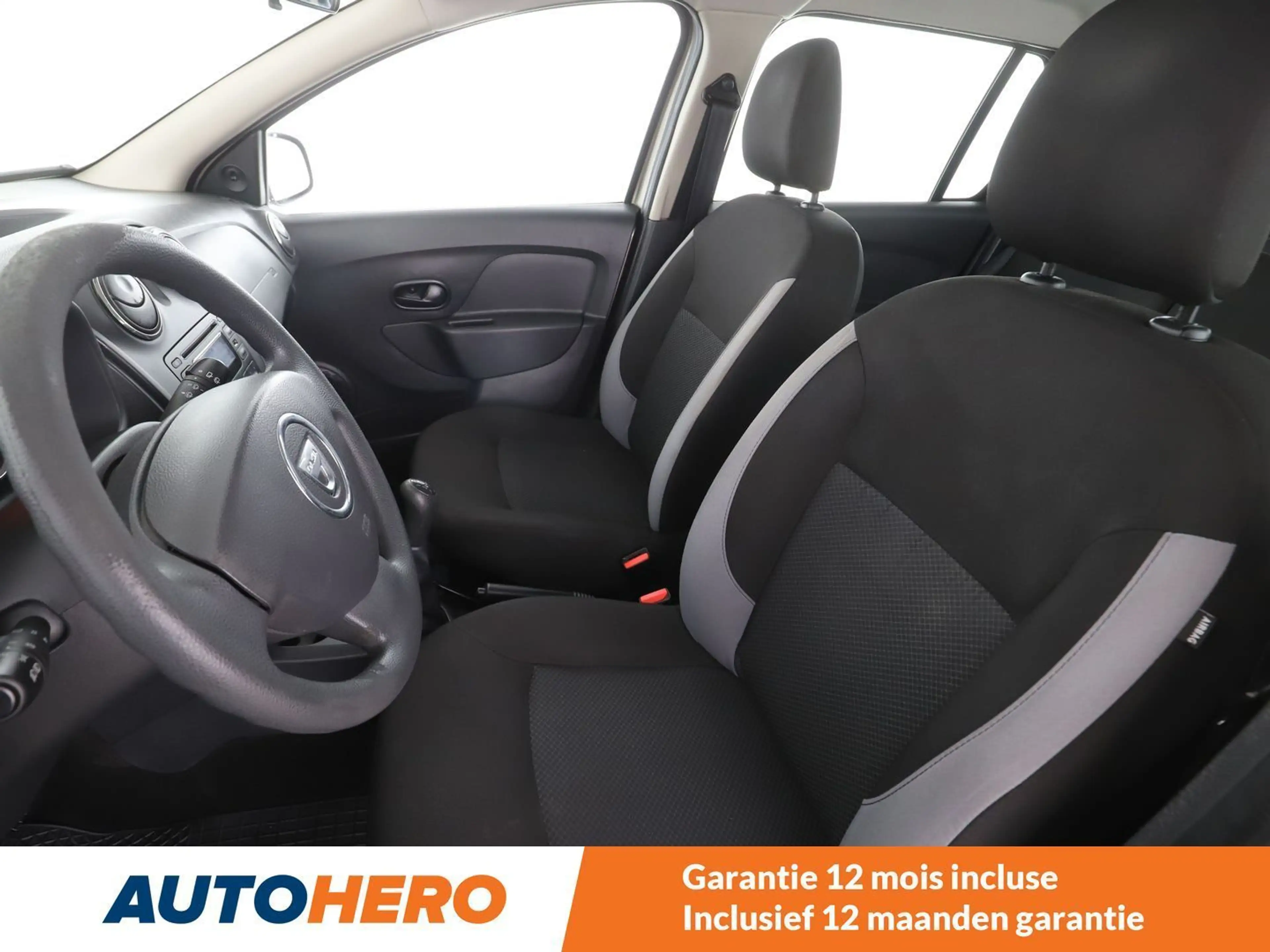 Dacia Logan 0.9 TCe Ambiance — photo 11