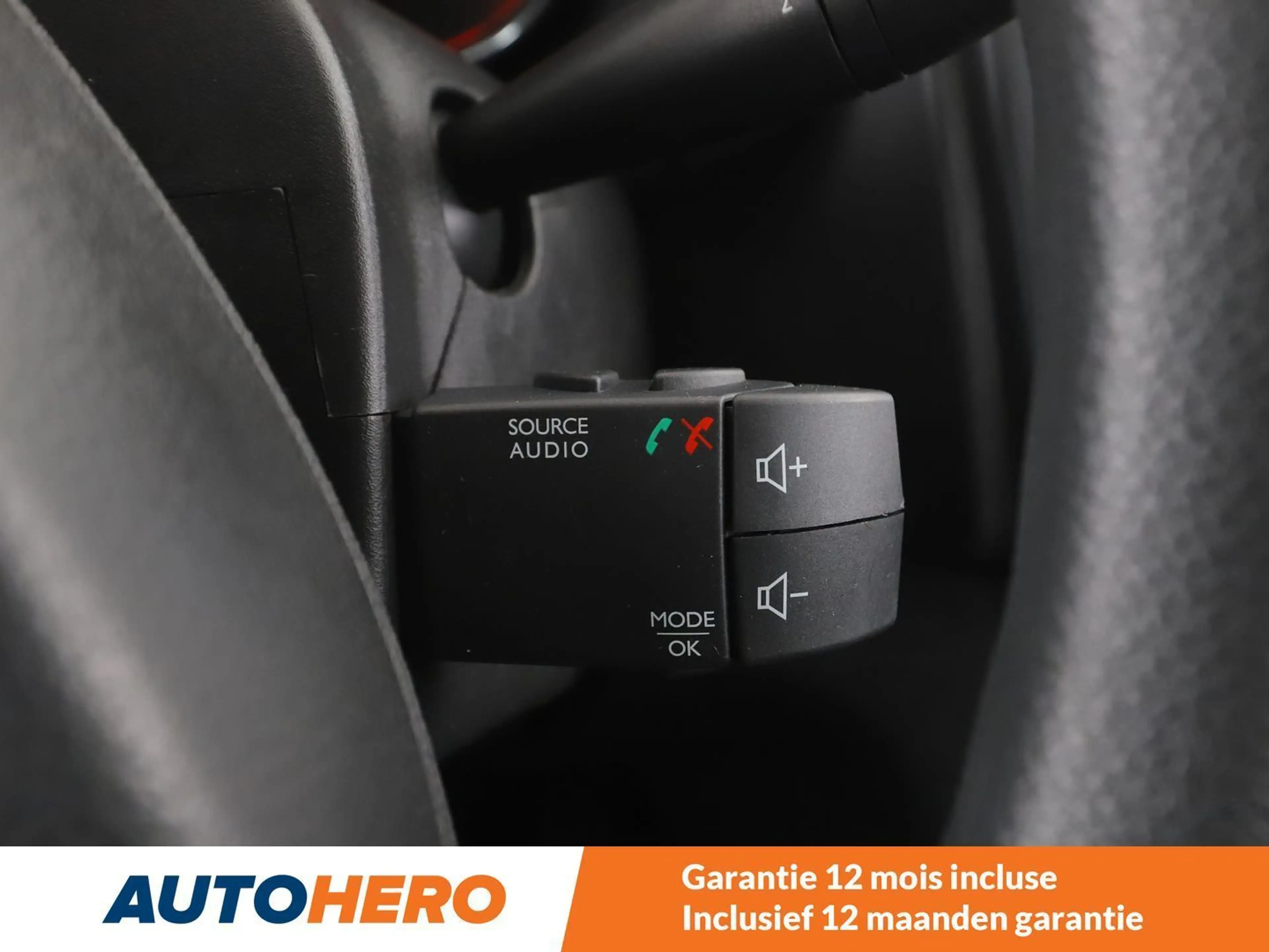Dacia Logan 0.9 TCe Ambiance — photo 9