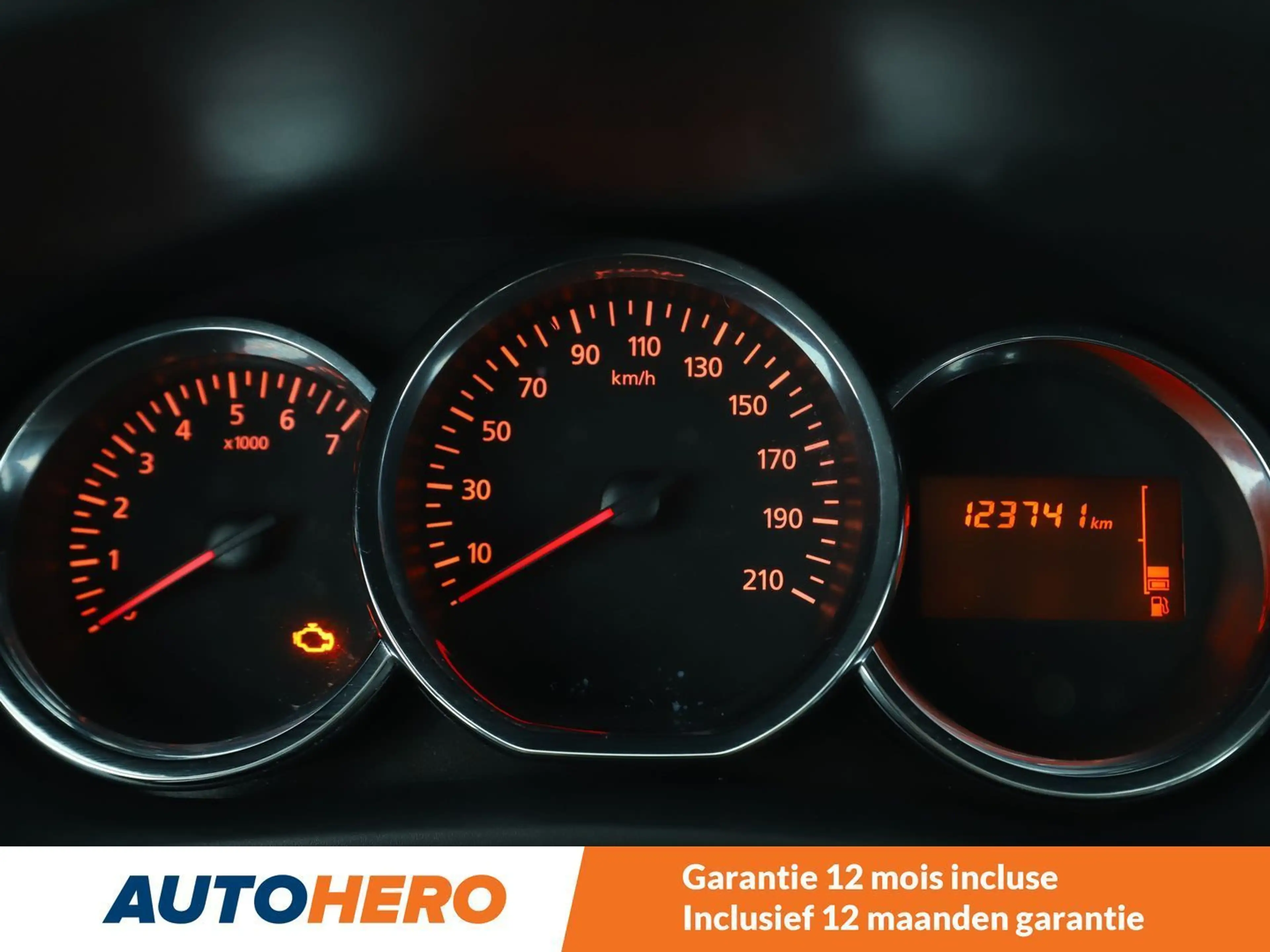 Dacia Logan 0.9 TCe Ambiance — photo 5