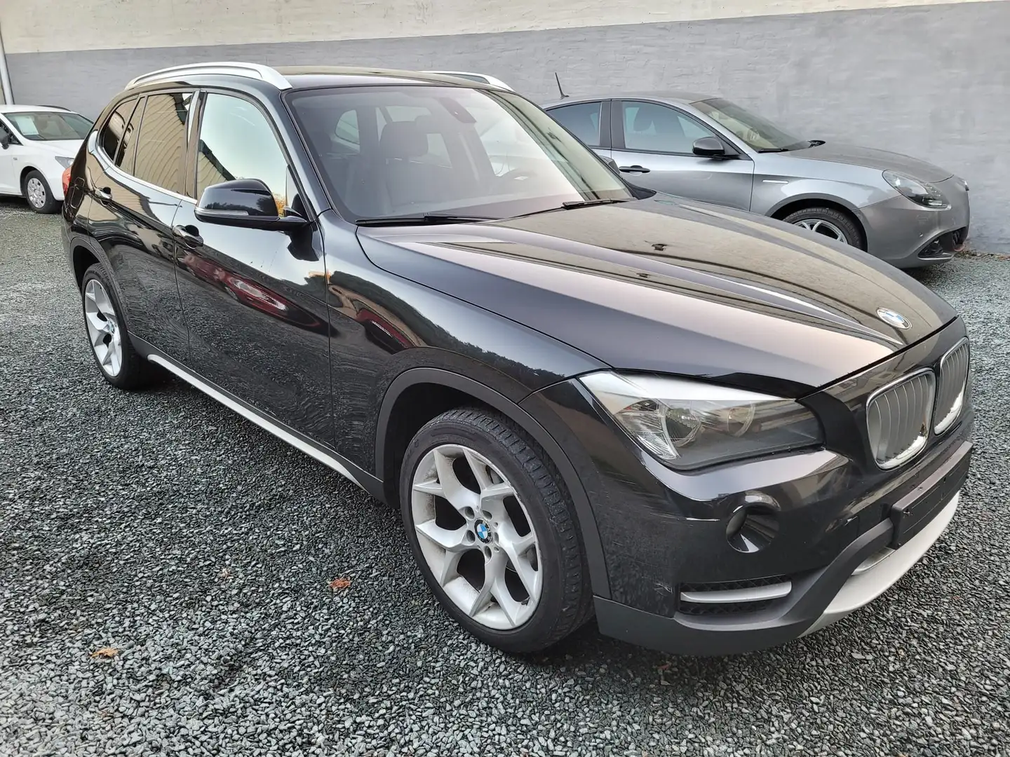 BMW X1 X1 2.0 d sDrive16 marchand / handelaar !!! Zwart - 2