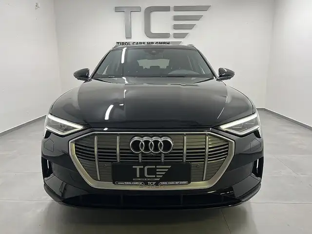Audi E-Tron view 2