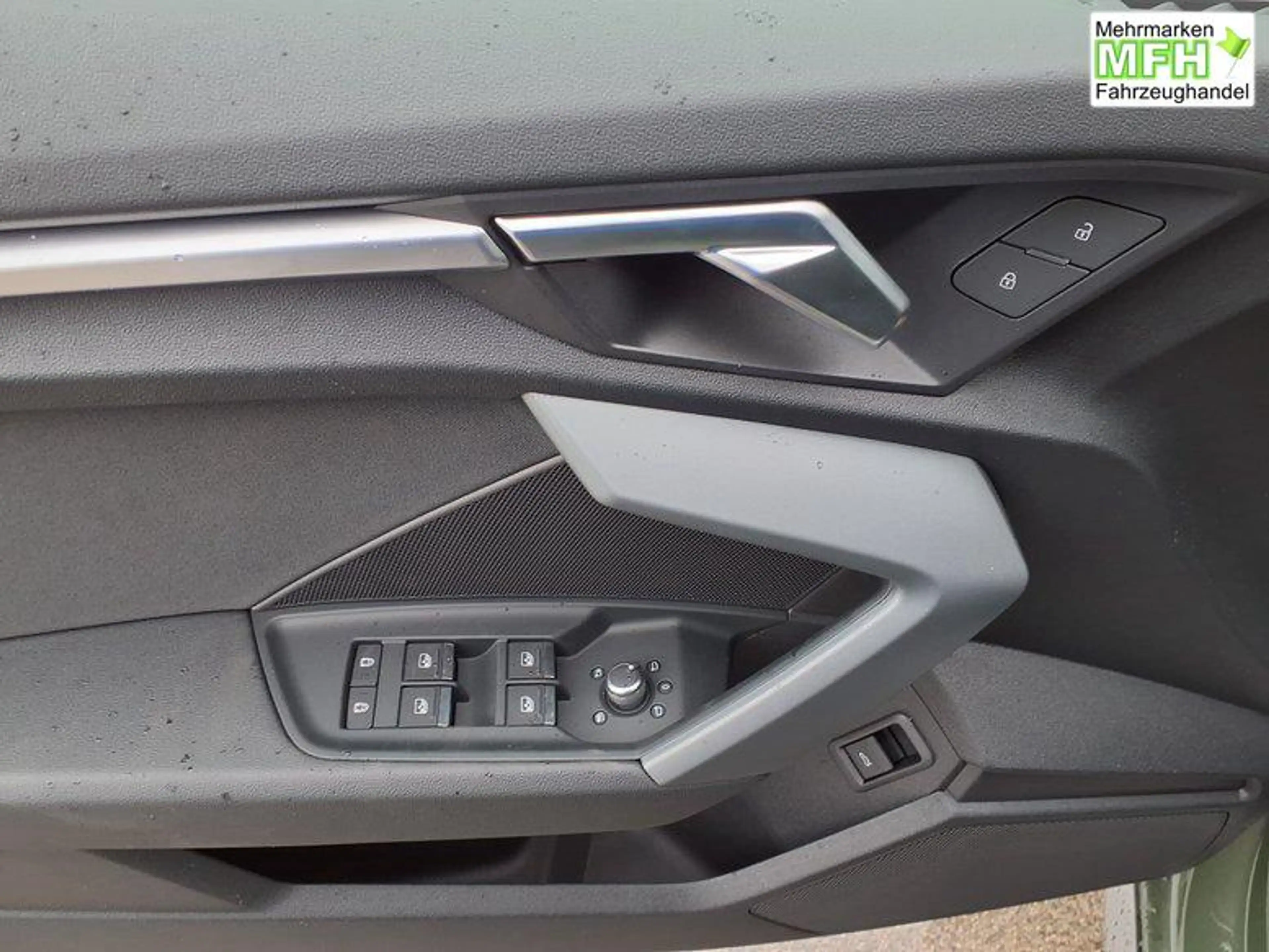 Audi A3 Sportback S Line 1.5L TFSI 110 kW (150 PS), Aut... — photo 4