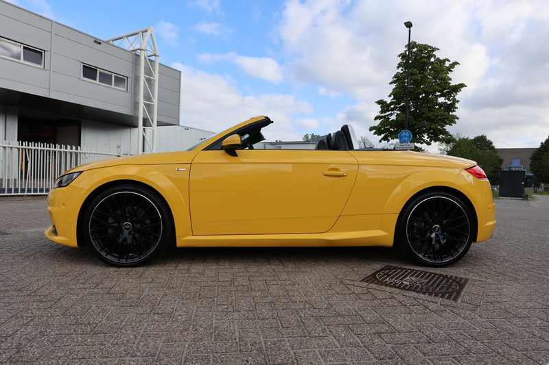 Audi TT Roadster 2.0 TFSI Pro Line S Open Days — photo 8