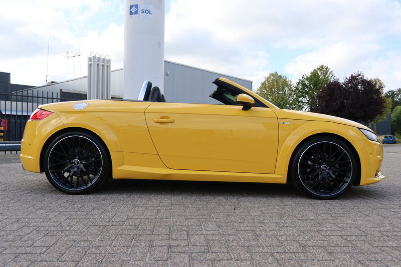 Audi TT Roadster 2.0 TFSI Pro Line S Open Days — photo 11