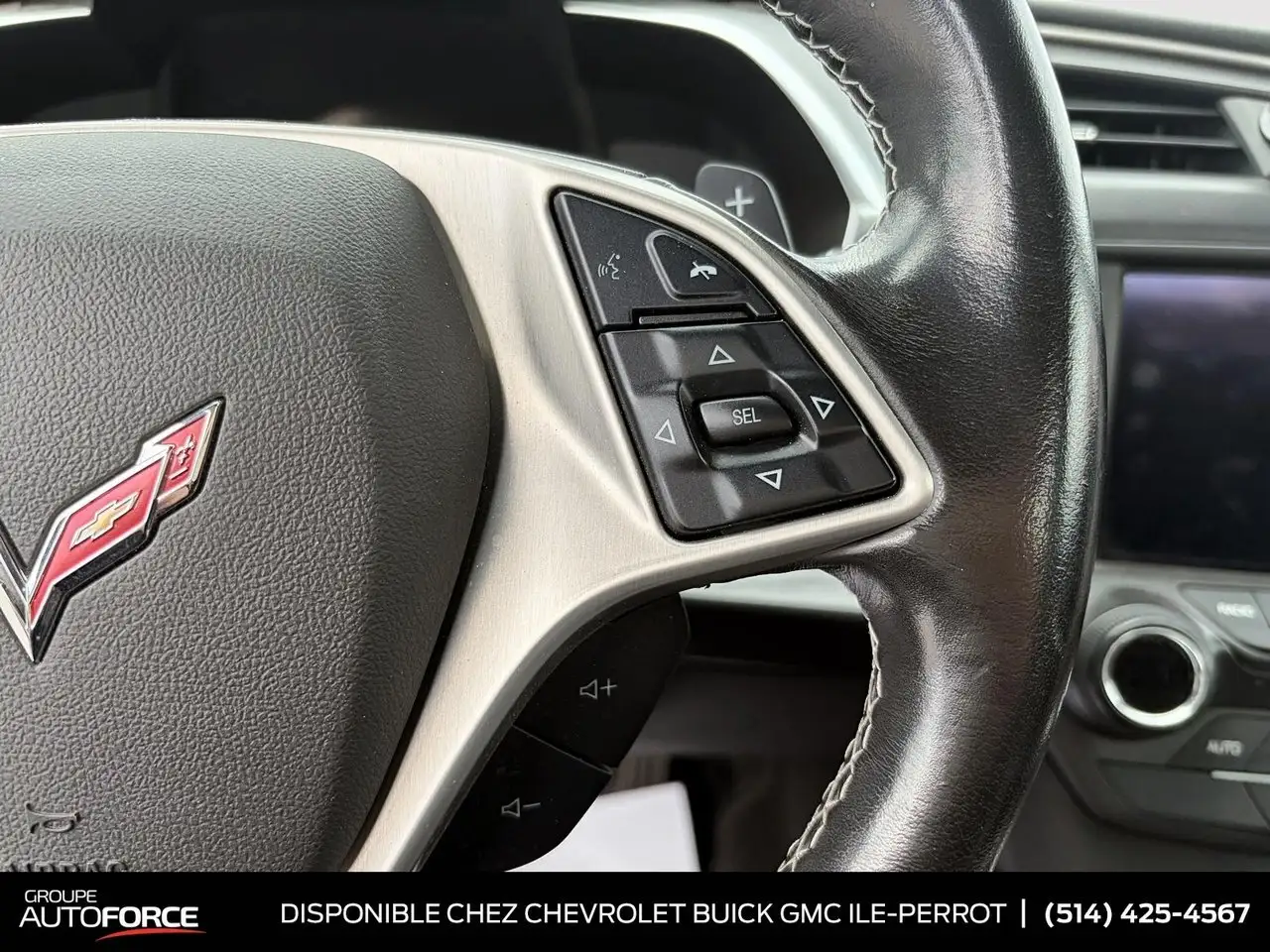 Chevrolet Corvette снимка Chevrolet Corvette