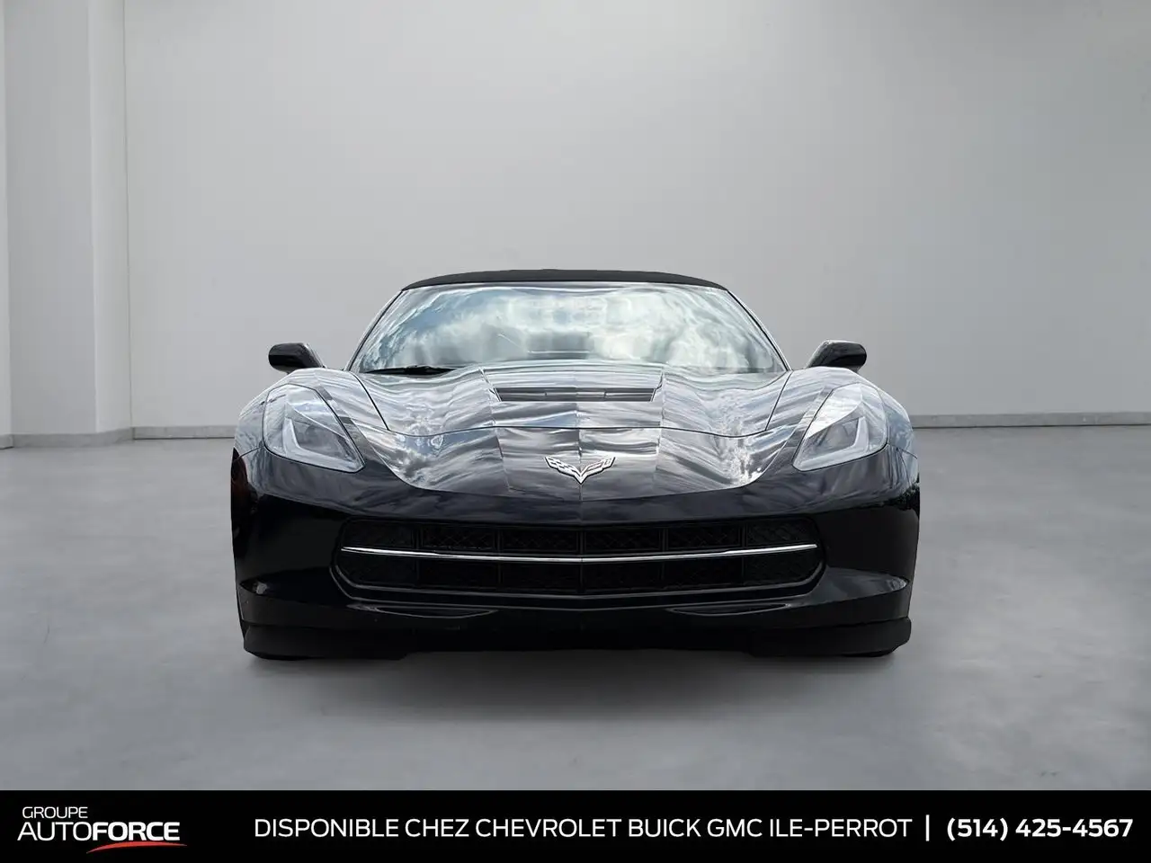 Chevrolet Corvette снимка Chevrolet Corvette