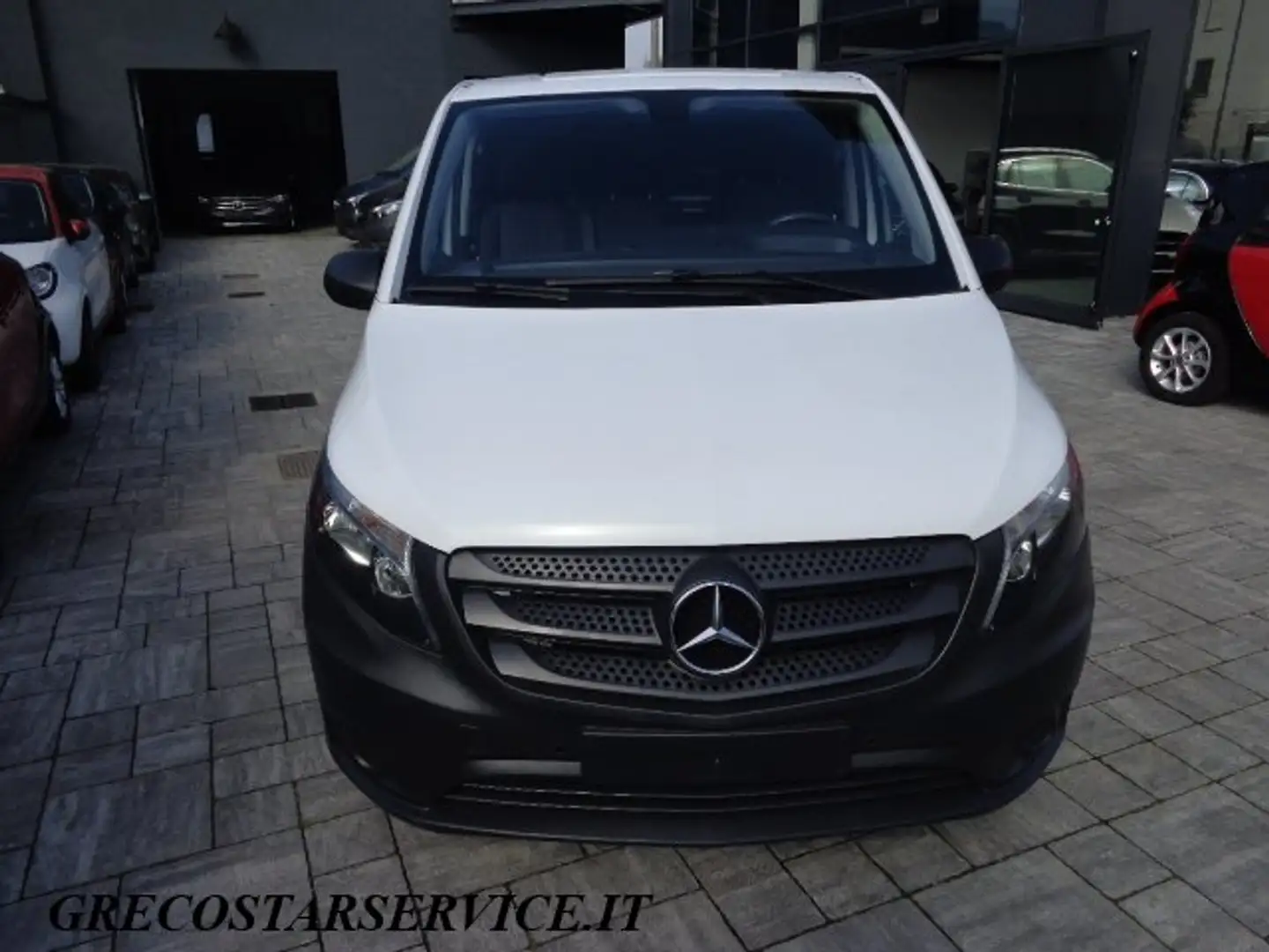 Mercedes-Benz Vito 111 cdi Telecamera+ParkingPilot+Navigatore!!! Bianco - 2