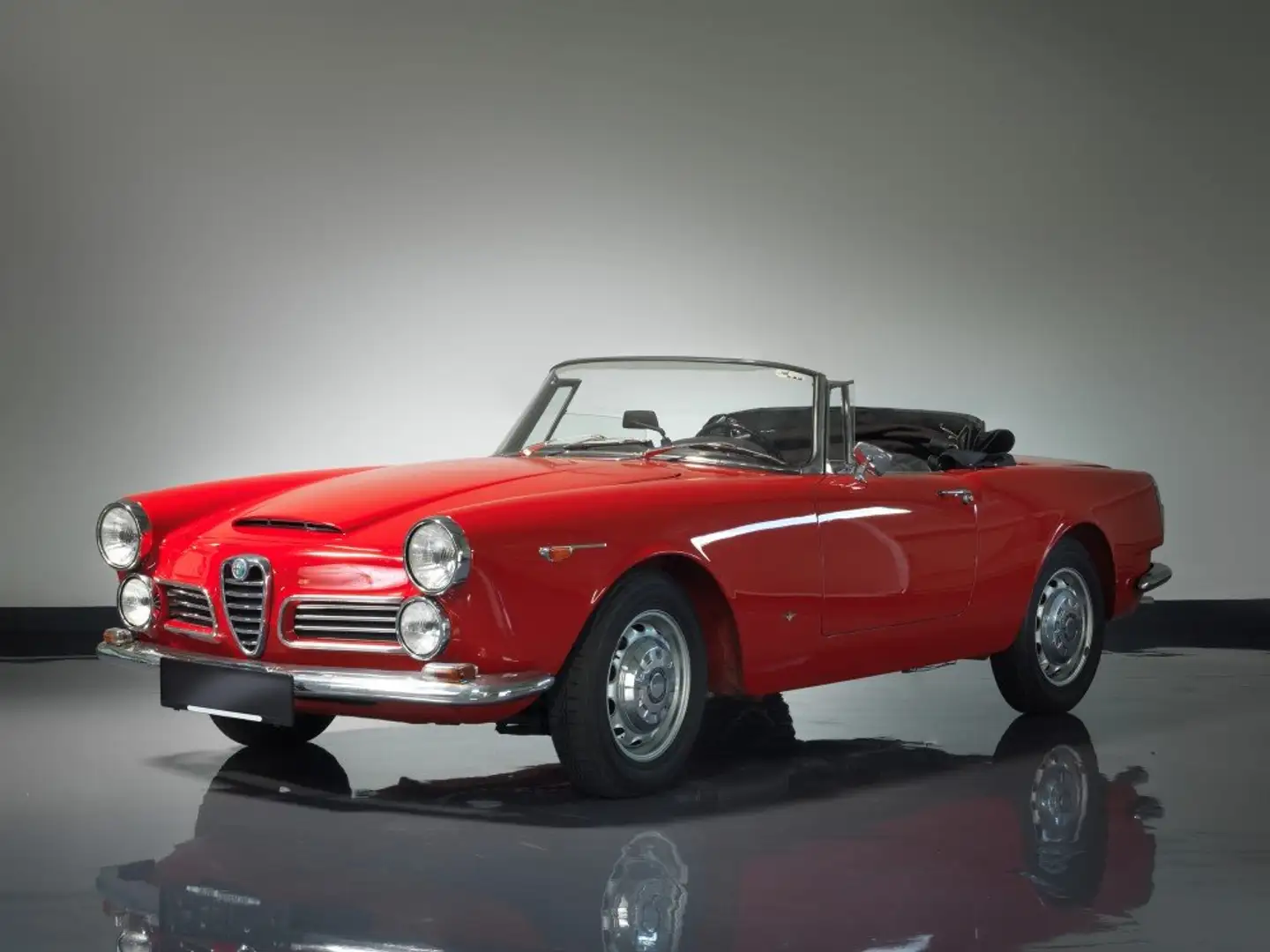 Alfa Romeo Spider 2600 Rot - 1