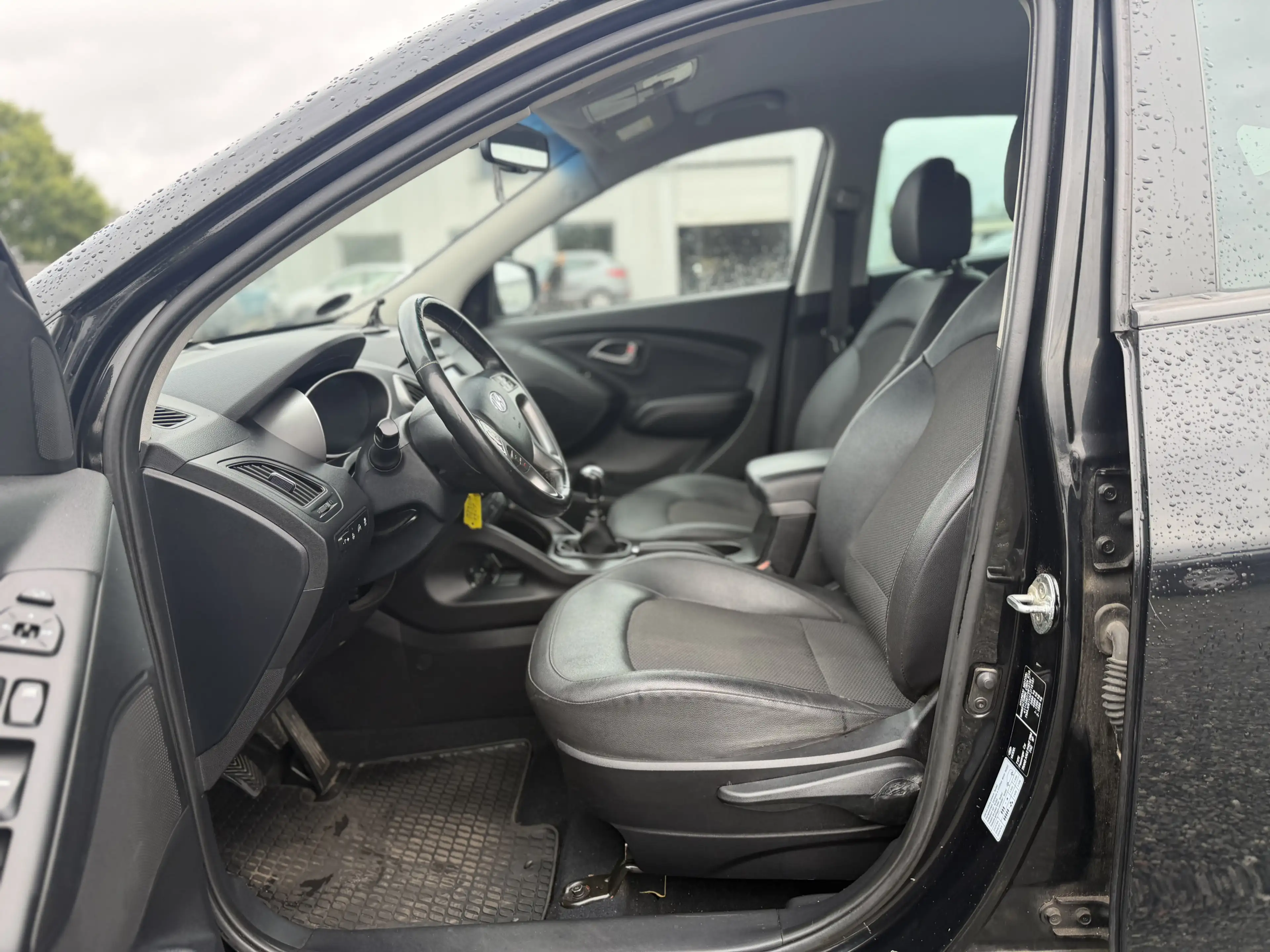 Hyundai iX35 Style*Teilleder*Sitzheizung*LED*Facelift — photo 10