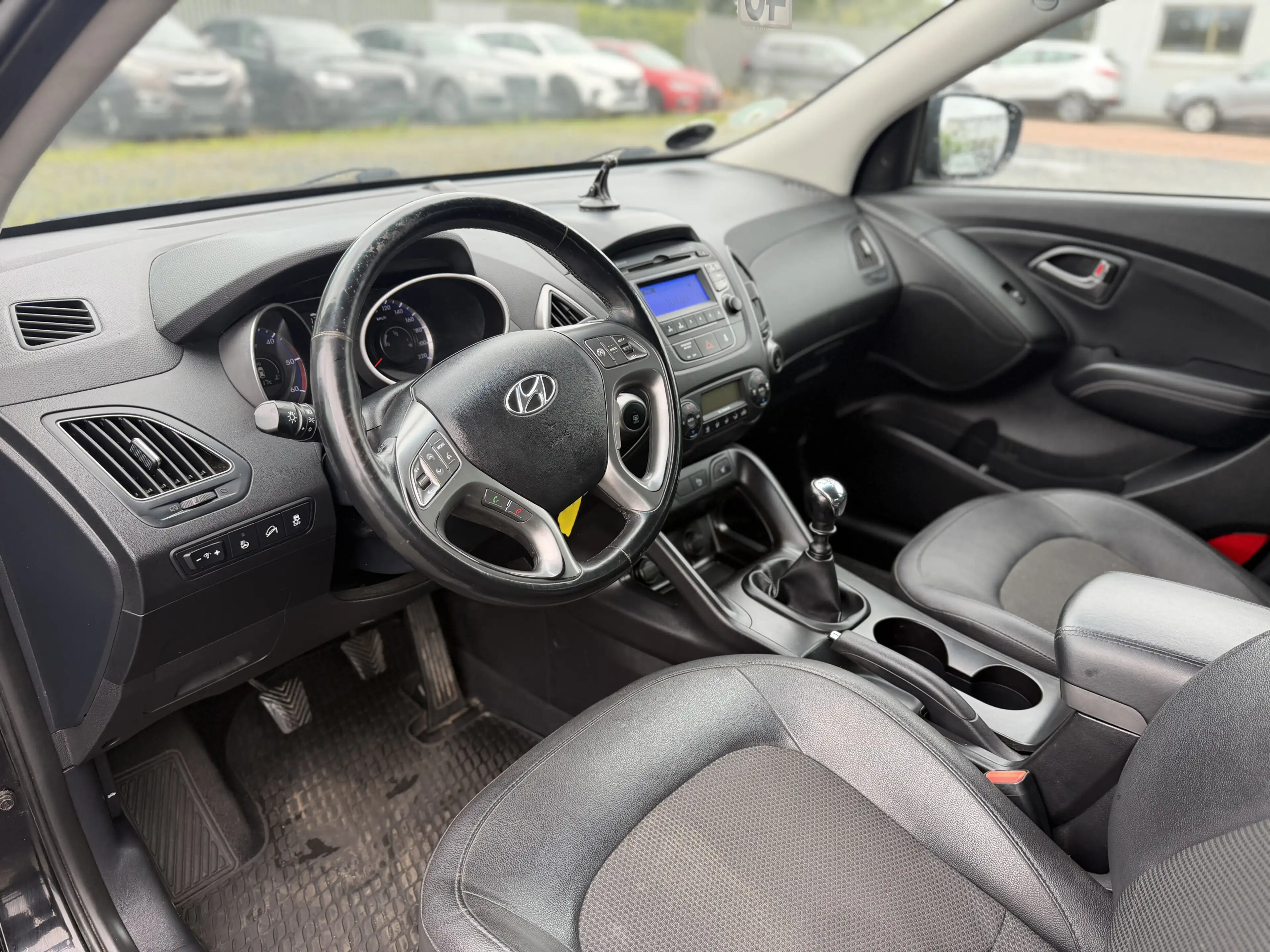 Hyundai iX35 Style*Teilleder*Sitzheizung*LED*Facelift — photo 14