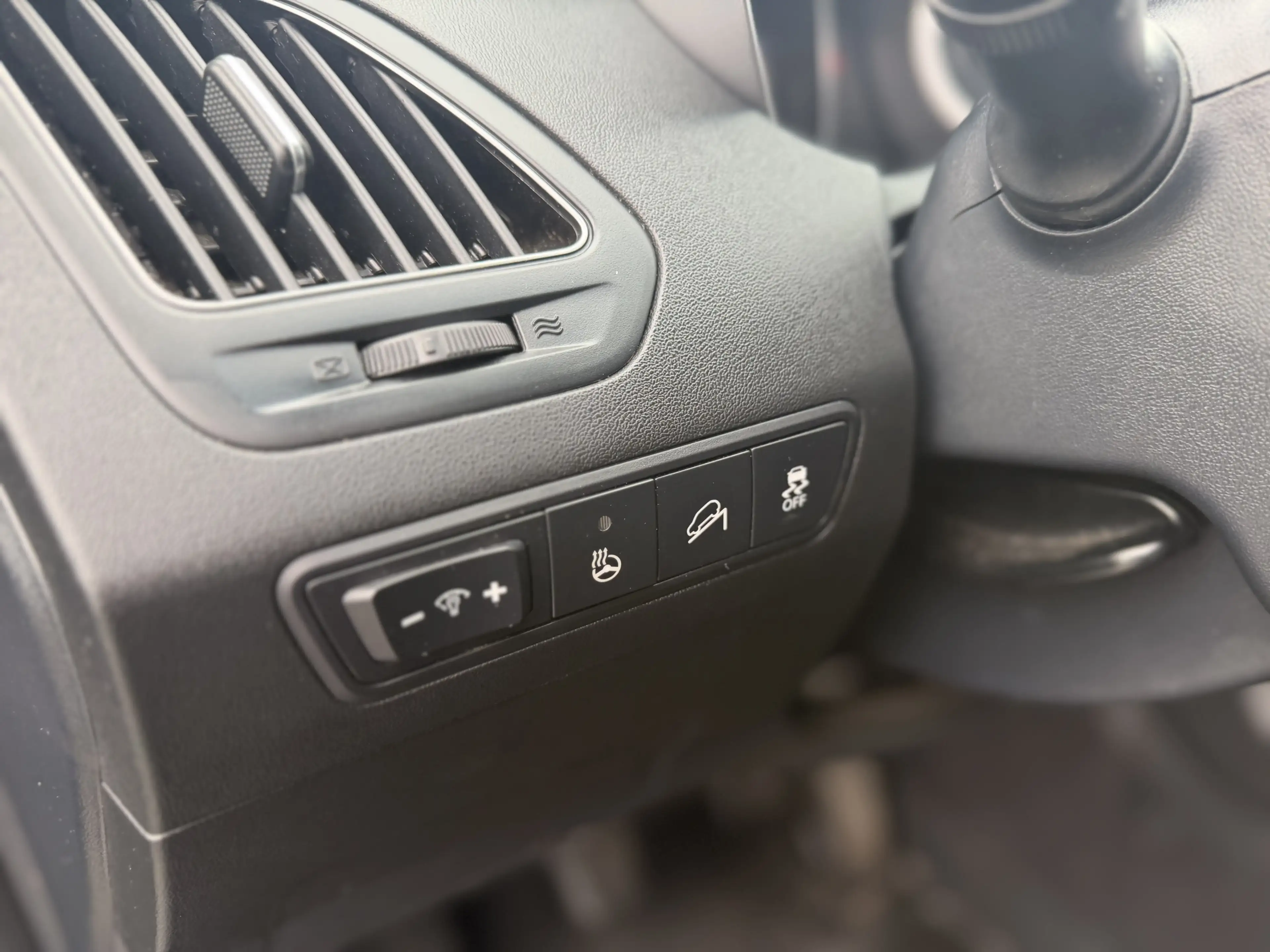 Hyundai iX35 Style*Teilleder*Sitzheizung*LED*Facelift — photo 15