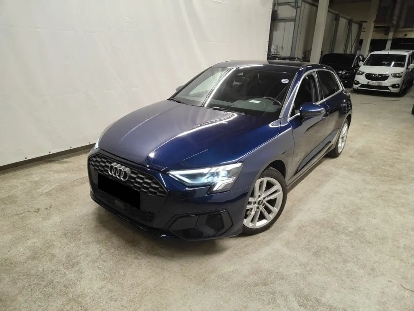 Audi A3 A3 Sportback 1.5 35 TFSi 110kW S tronic Blauw - 1