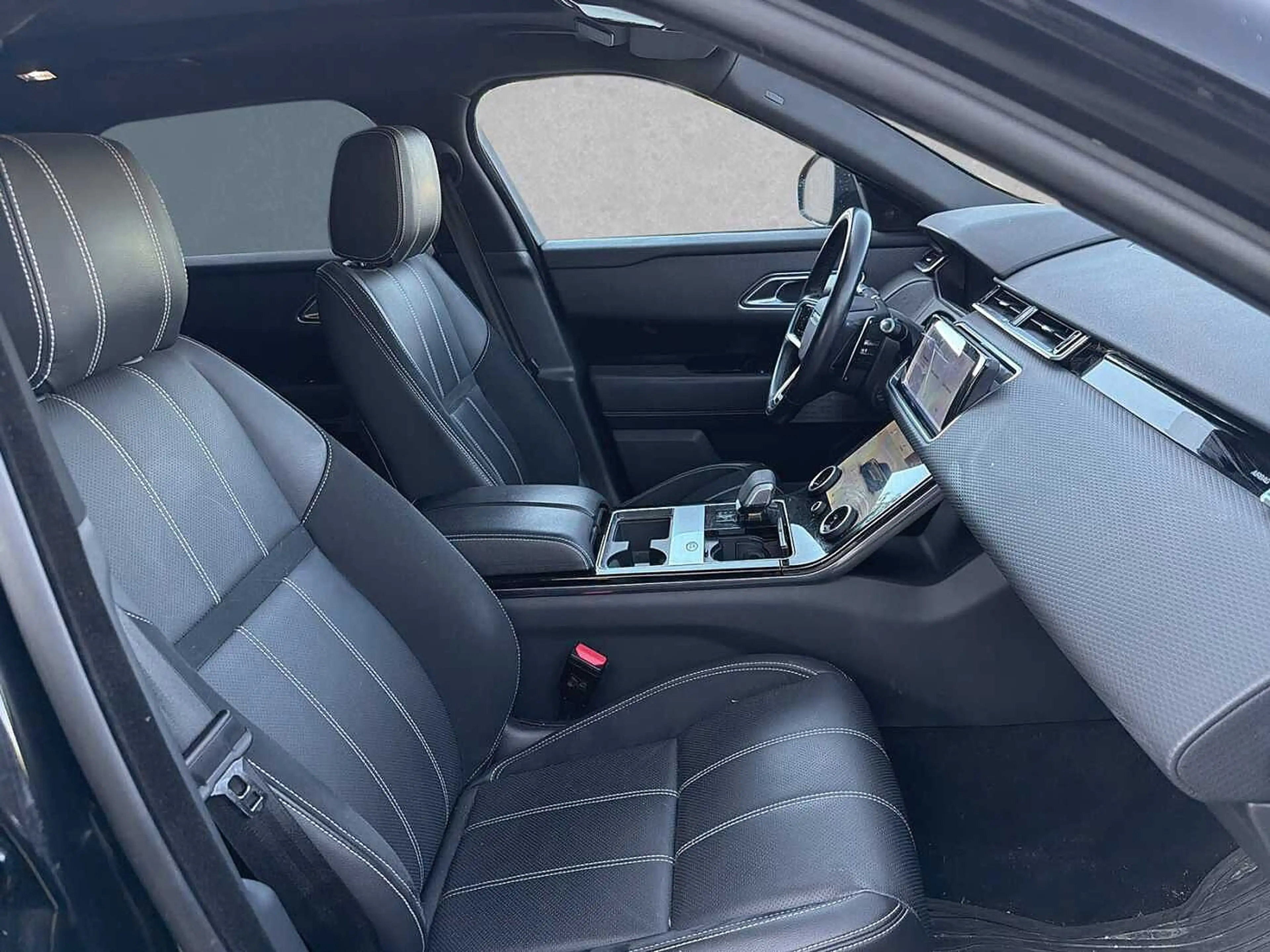 Land Rover Range Rover Velar Diesel D300 R-Dynamic SE — photo 3