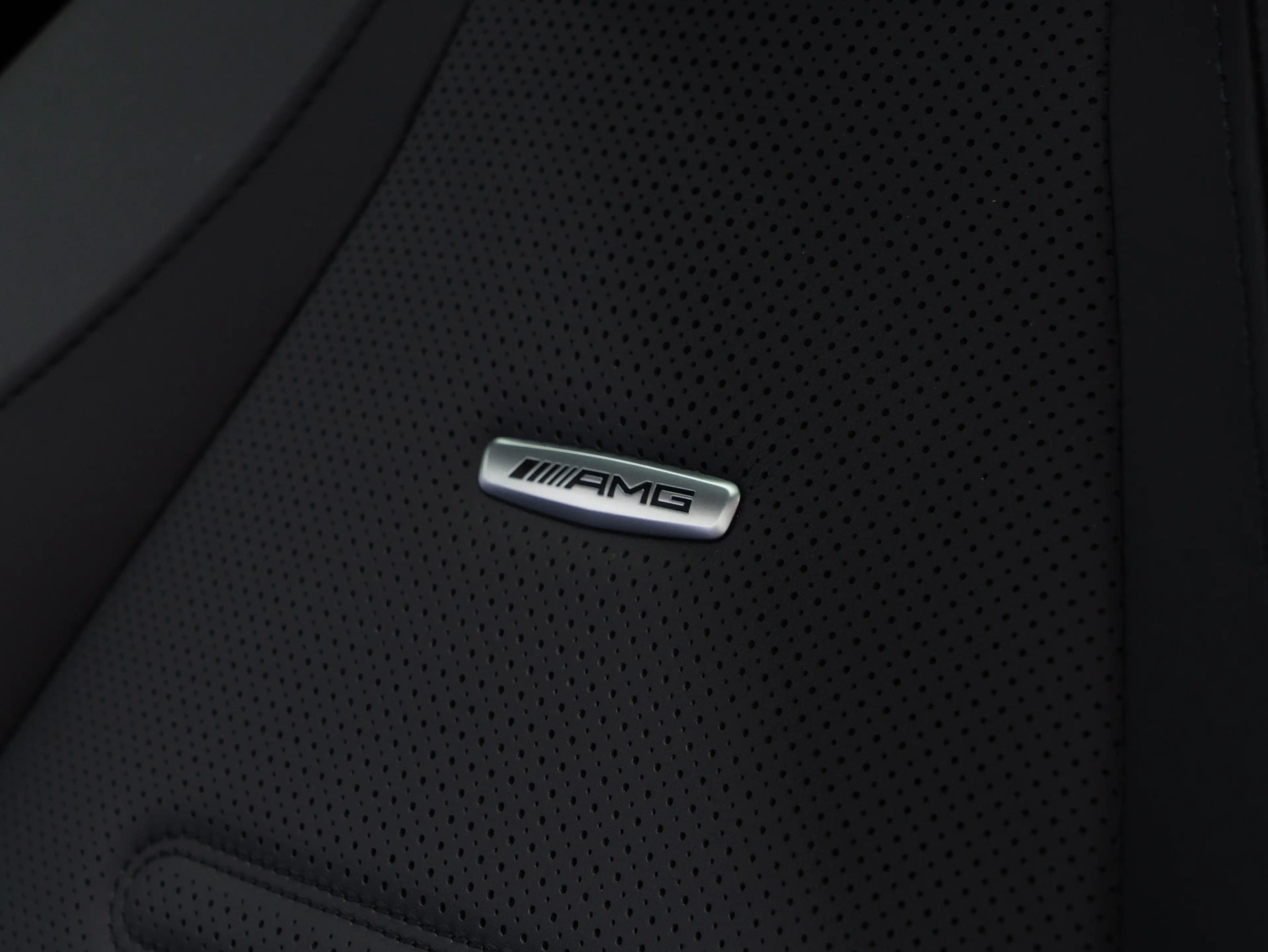 Mercedes-Benz EQE SUV 43 AMG 4M Night-II 21" HYPERSCREEN Airmatic FULL — photo 11