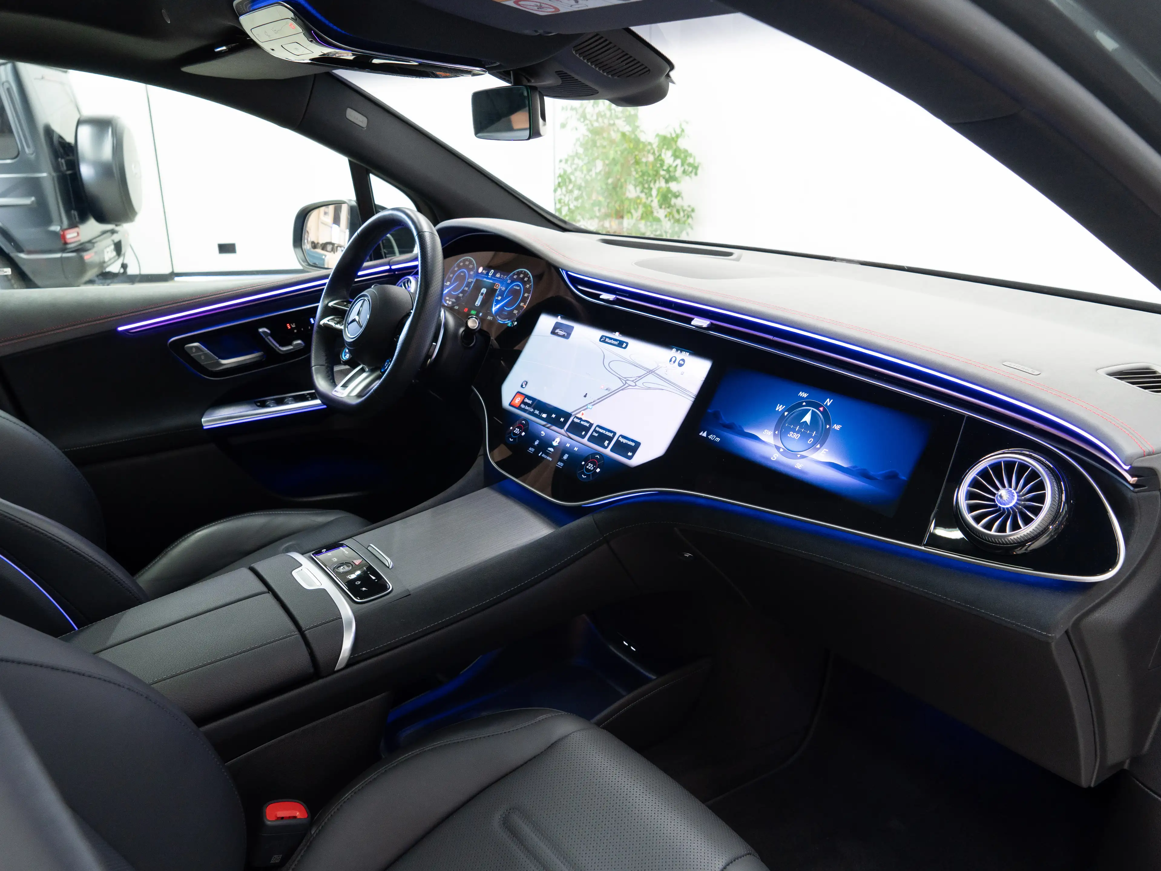 Mercedes-Benz EQE SUV 43 AMG 4M Night-II 21" HYPERSCREEN Airmatic FULL — photo 12