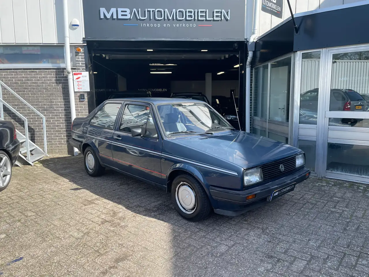 Volkswagen Jetta 1.3 C /3deurs/Blauw/Rijdt en schakelt Goed!, foto 3