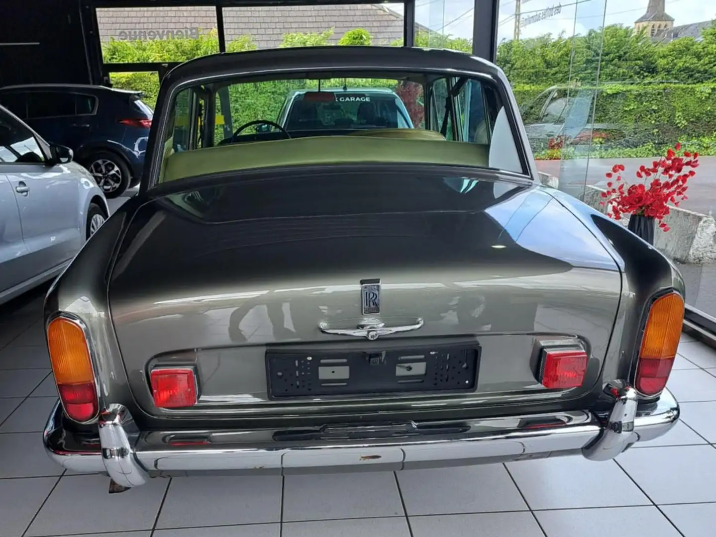 Rolls-Royce Silver Dawn Grijs - 2