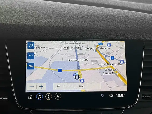 Opel Astra view 13
