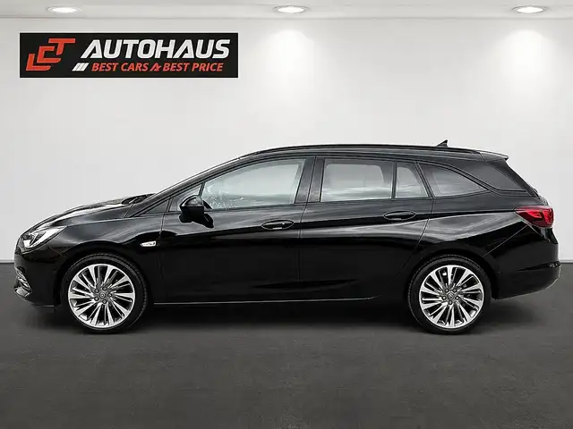 Opel Astra view 2