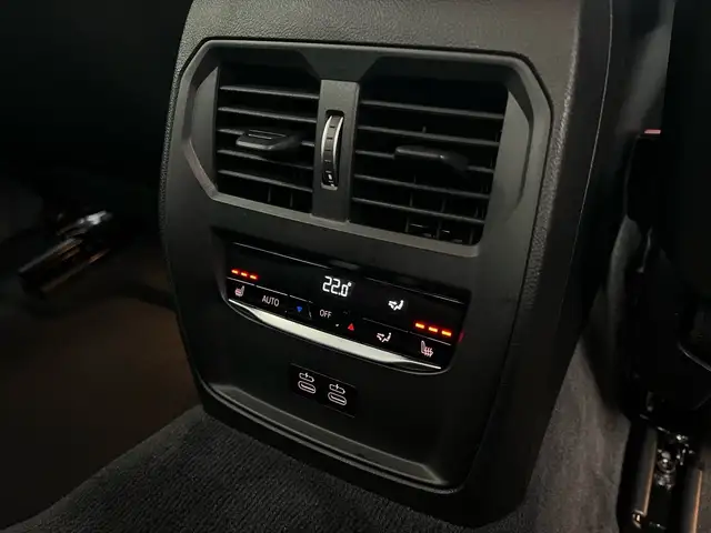 BMW M3 view 8