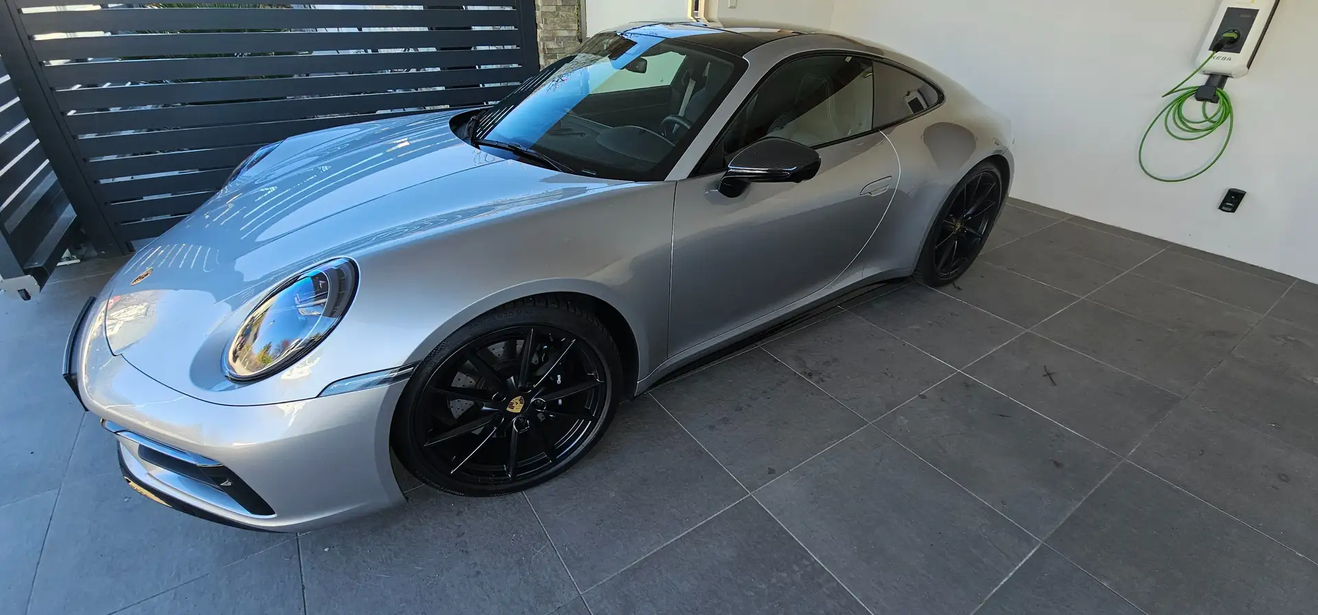 Porsche 911 911 Carrera 4S mit VOLLAUSSTATTUNG Silber - 2