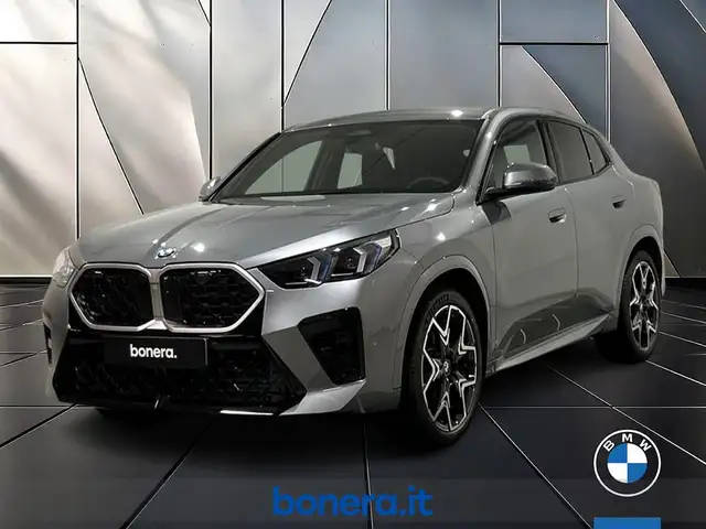 BMW X2 main image