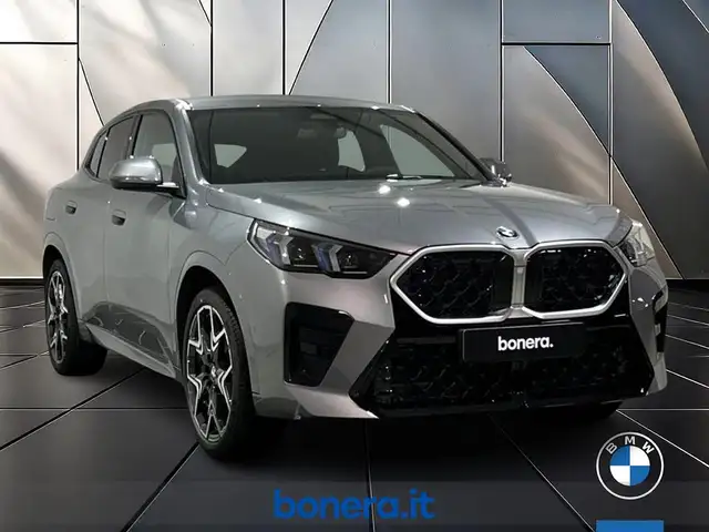 BMW X2 view 3