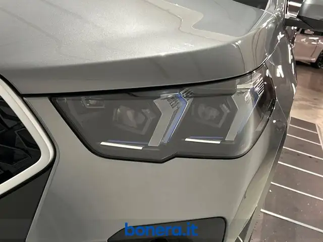 BMW X2 view 11