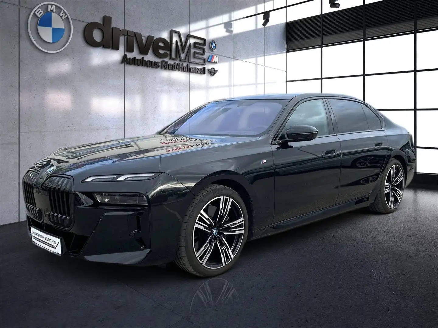 BMW i7 xDrive60 101,7kWh Siyah - 2