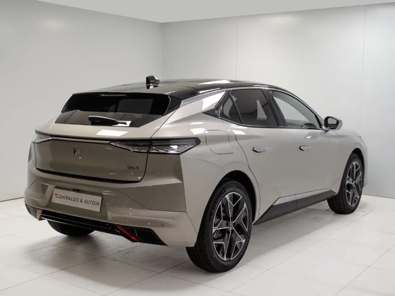 DS Automobiles DS 4 2025