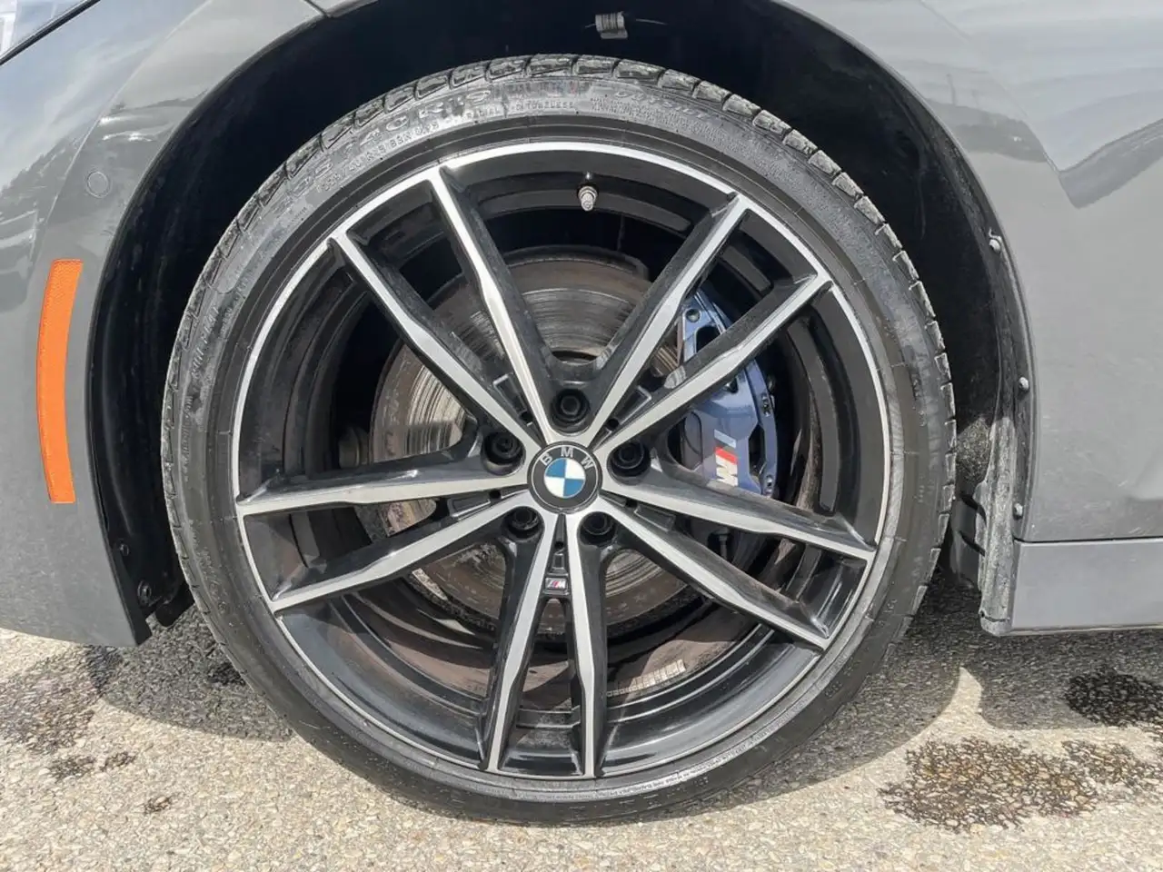 BMW 3 Series photo BMW 3 Series