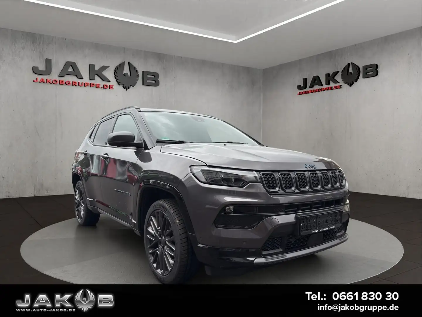 Jeep Compass 1.3 Plug-In Hybrid  80th Annivers 132... Grijs - 2