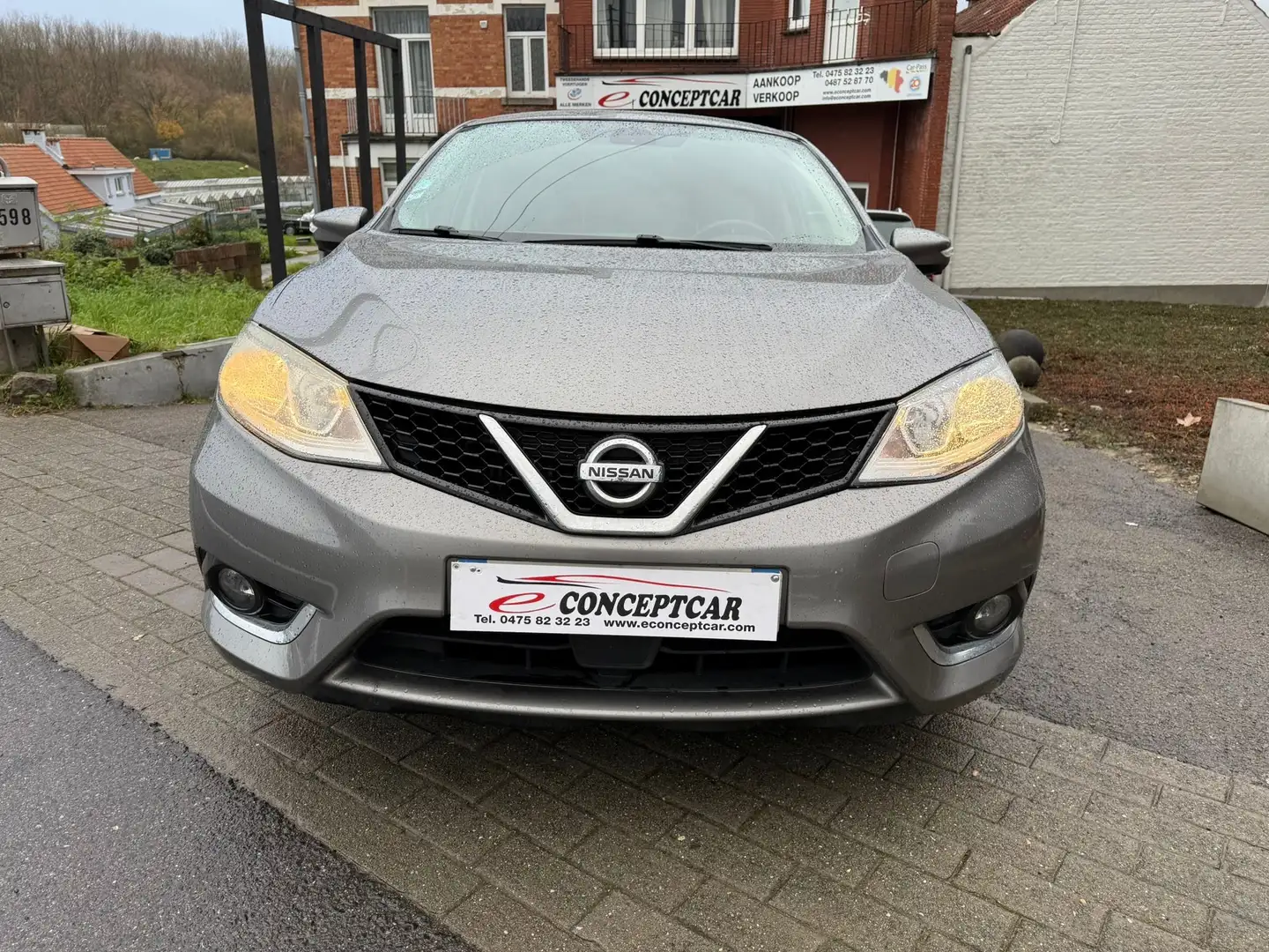 Nissan Pulsar Pulsar 1.5 dCi Tekna Grijs - 2