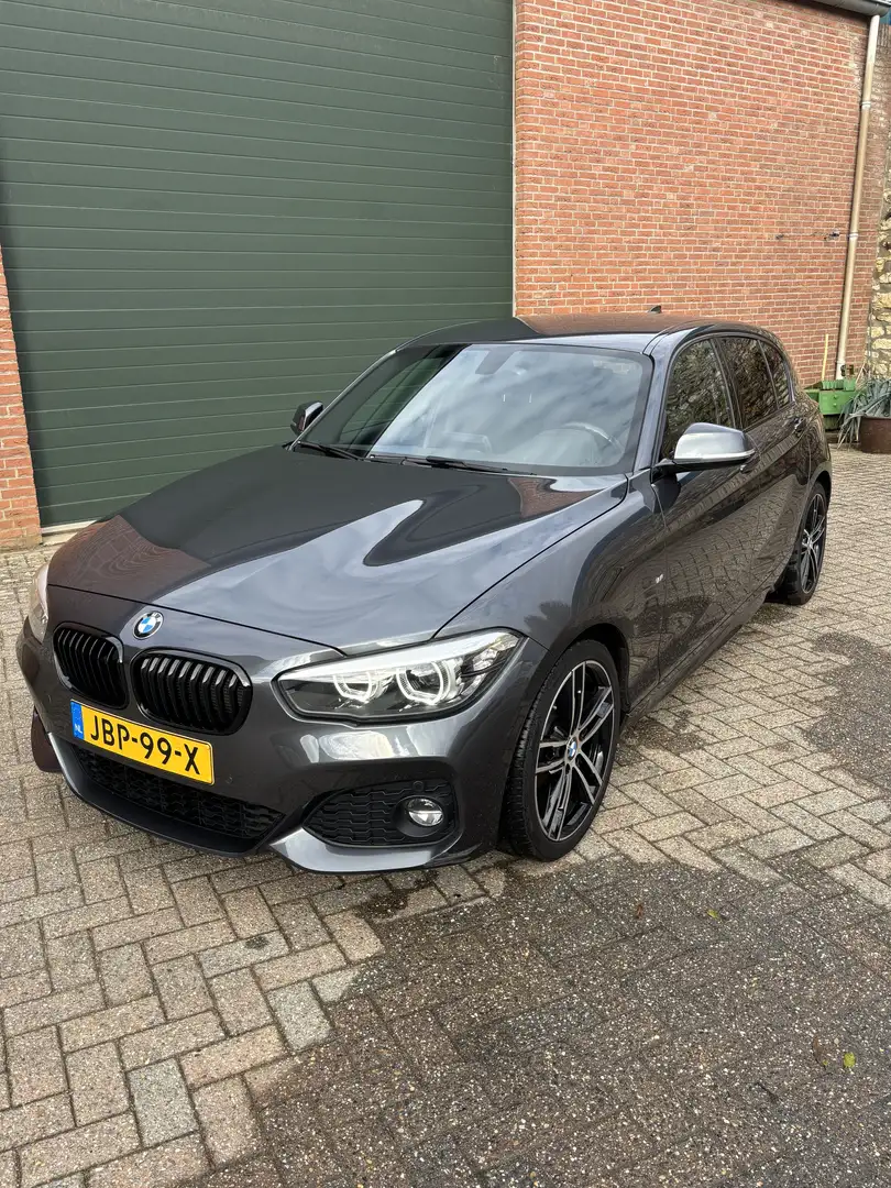 BMW 118 118i Edition Sp.Ex. Grijs - 1
